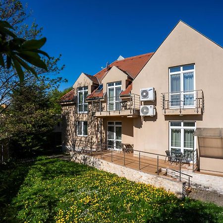 B&B Lajta Park Mosonmagyaróvár Εξωτερικό φωτογραφία